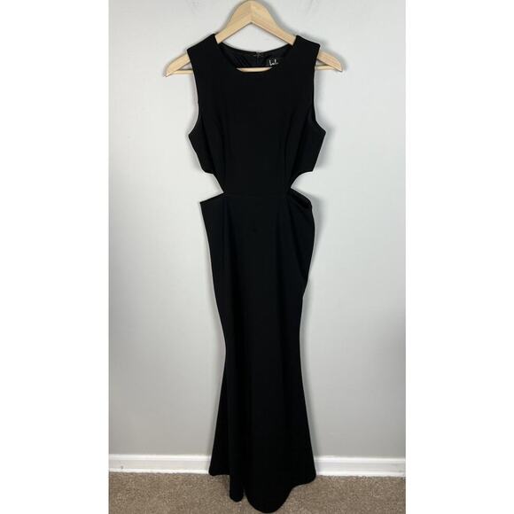 Lulus Utterly Smitten Black Cutout Maxi Dress Size Medium Stretch Women’s - Picture 1 of 8